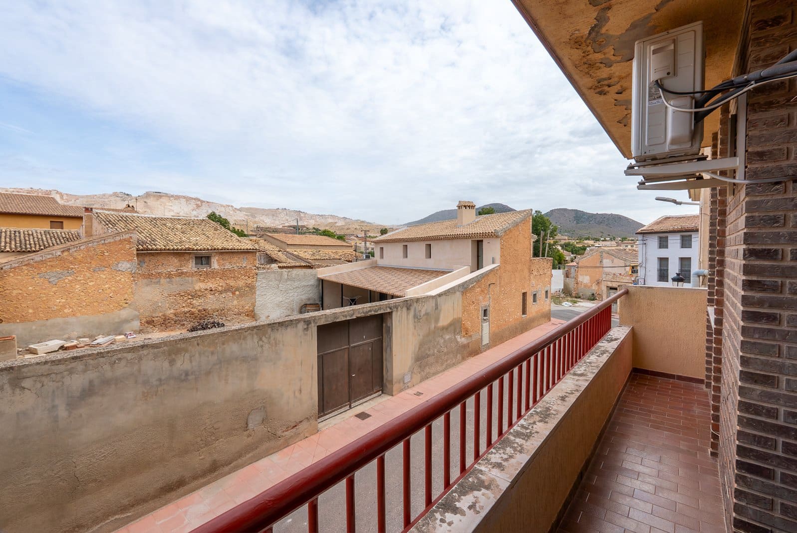 3 soveværelse Lejlighed til salg i L'Alguena / Alguenya med swimmingpool - € 126.000 (Ref: 10130649)