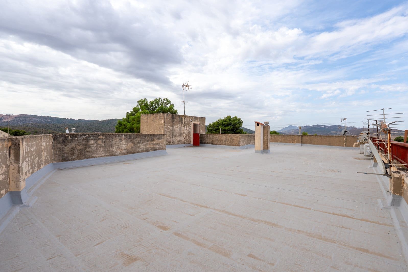 3 soveværelse Lejlighed til salg i L'Alguena / Alguenya med swimmingpool - € 126.000 (Ref: 10130649)