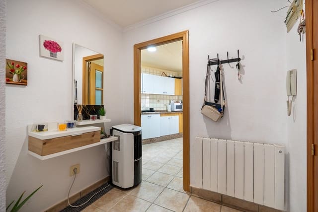 3 soverom Leilighet til salgs i L'Algueña / Alguenya med svømmebasseng - € 126 000 (Ref: 10130649)