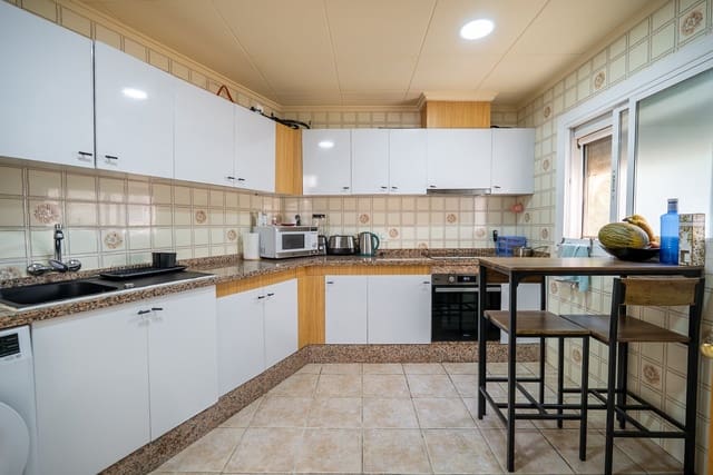 3 soverom Leilighet til salgs i L'Algueña / Alguenya med svømmebasseng - € 126 000 (Ref: 10130649)