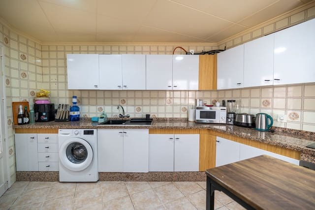 3 soverom Leilighet til salgs i L'Algueña / Alguenya med svømmebasseng - € 126 000 (Ref: 10130649)