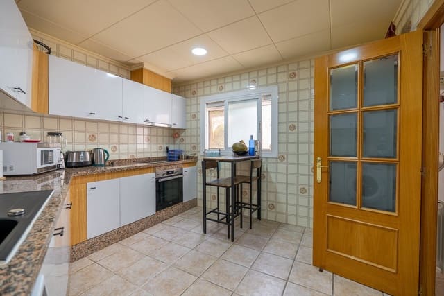 3 soverom Leilighet til salgs i L'Algueña / Alguenya med svømmebasseng - € 126 000 (Ref: 10130649)