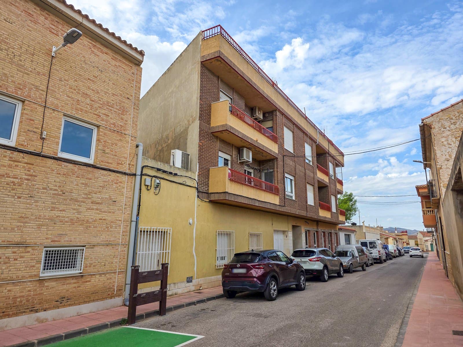 3 soveværelse Lejlighed til salg i L'Alguena / Alguenya med swimmingpool - € 126.000 (Ref: 10130649)
