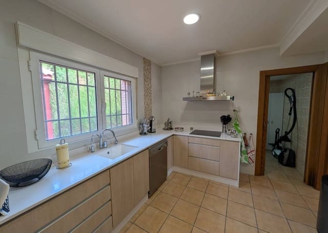 4 chambre Villa/Maison à vendre à Sax avec piscine garage - 399 995 € (Ref: 10140378)