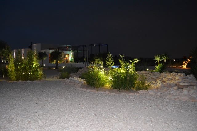 5 soveværelse Villa til salg i Pinoso med swimmingpool garage - € 679.000 (Ref: 10163675)