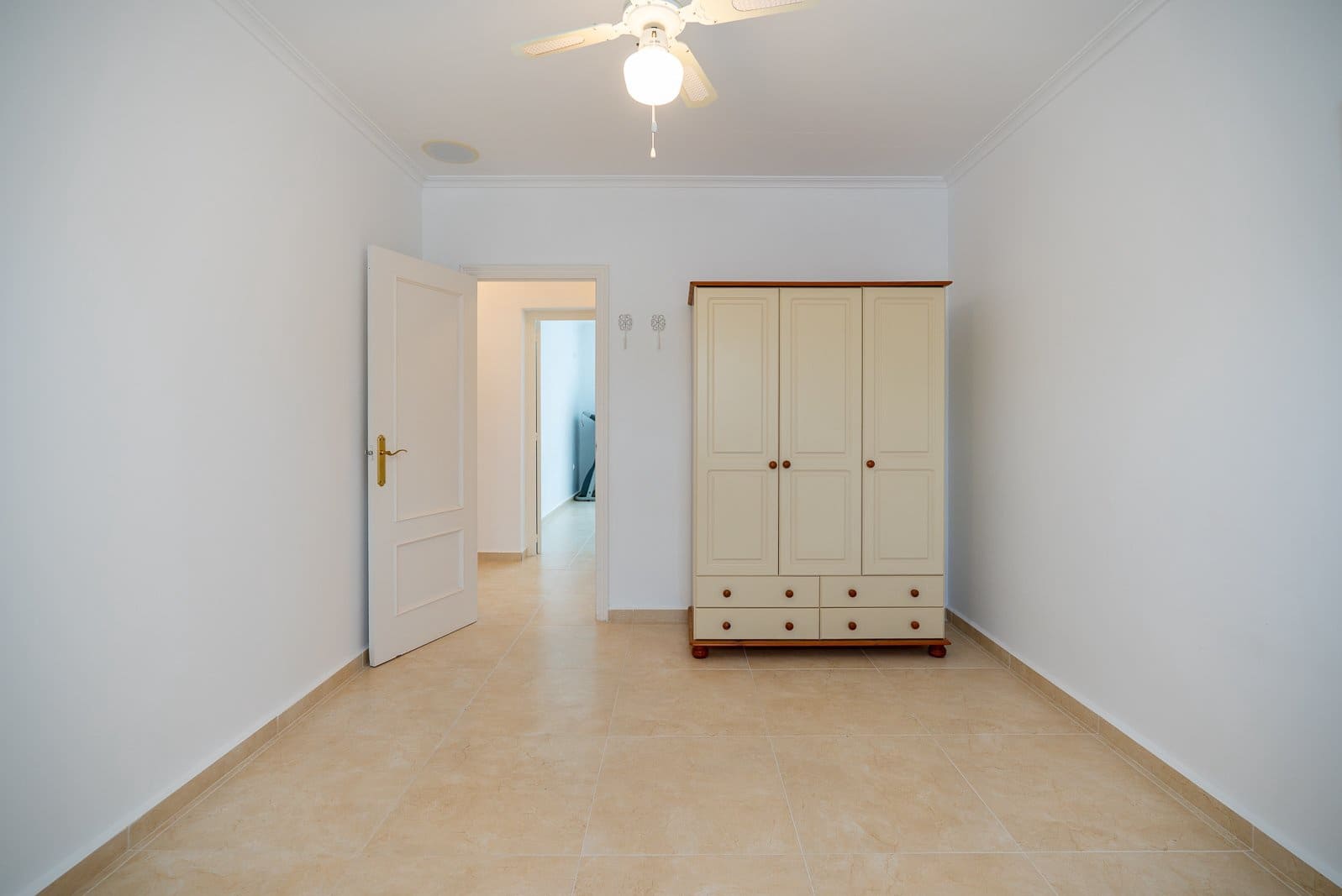 3 slaapkamer Villa te koop in Macisvenda met zwembad garage - € 349.995 (Ref: 10165919)
