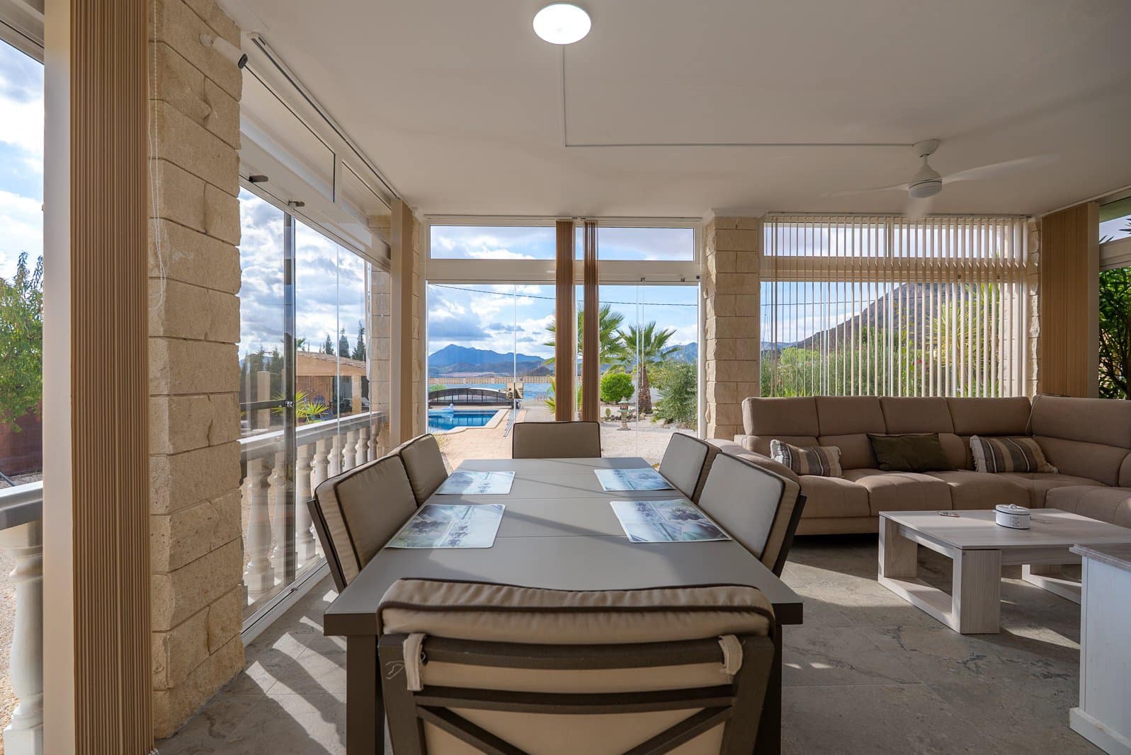 3 slaapkamer Villa te koop in Macisvenda met zwembad garage - € 349.995 (Ref: 10165919)