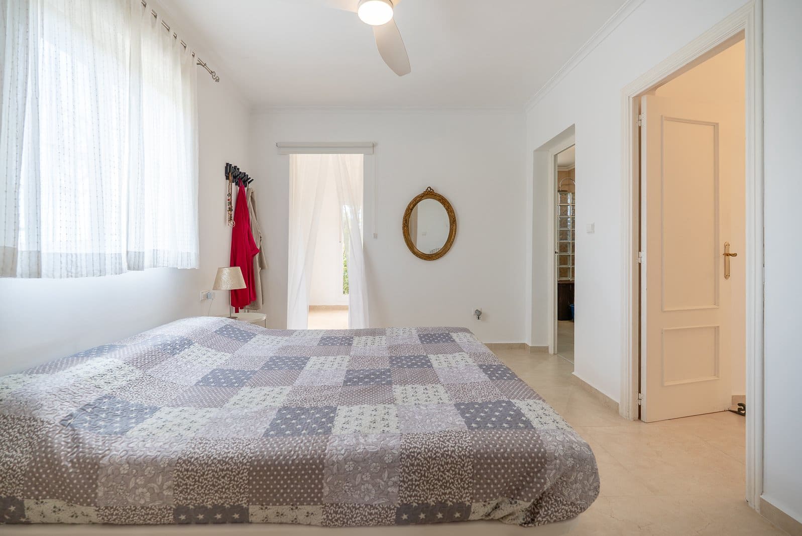 3 slaapkamer Villa te koop in Macisvenda met zwembad garage - € 349.995 (Ref: 10165919)