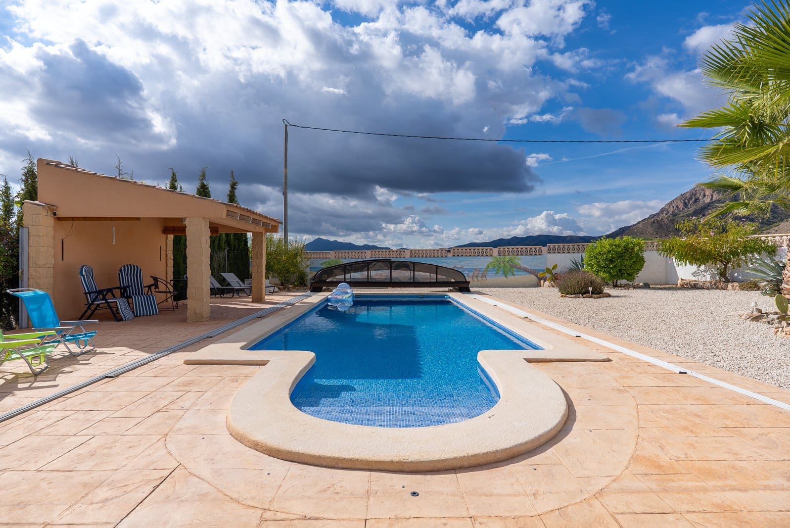 3 slaapkamer Villa te koop in Macisvenda met zwembad garage - € 349.995 (Ref: 10165919)