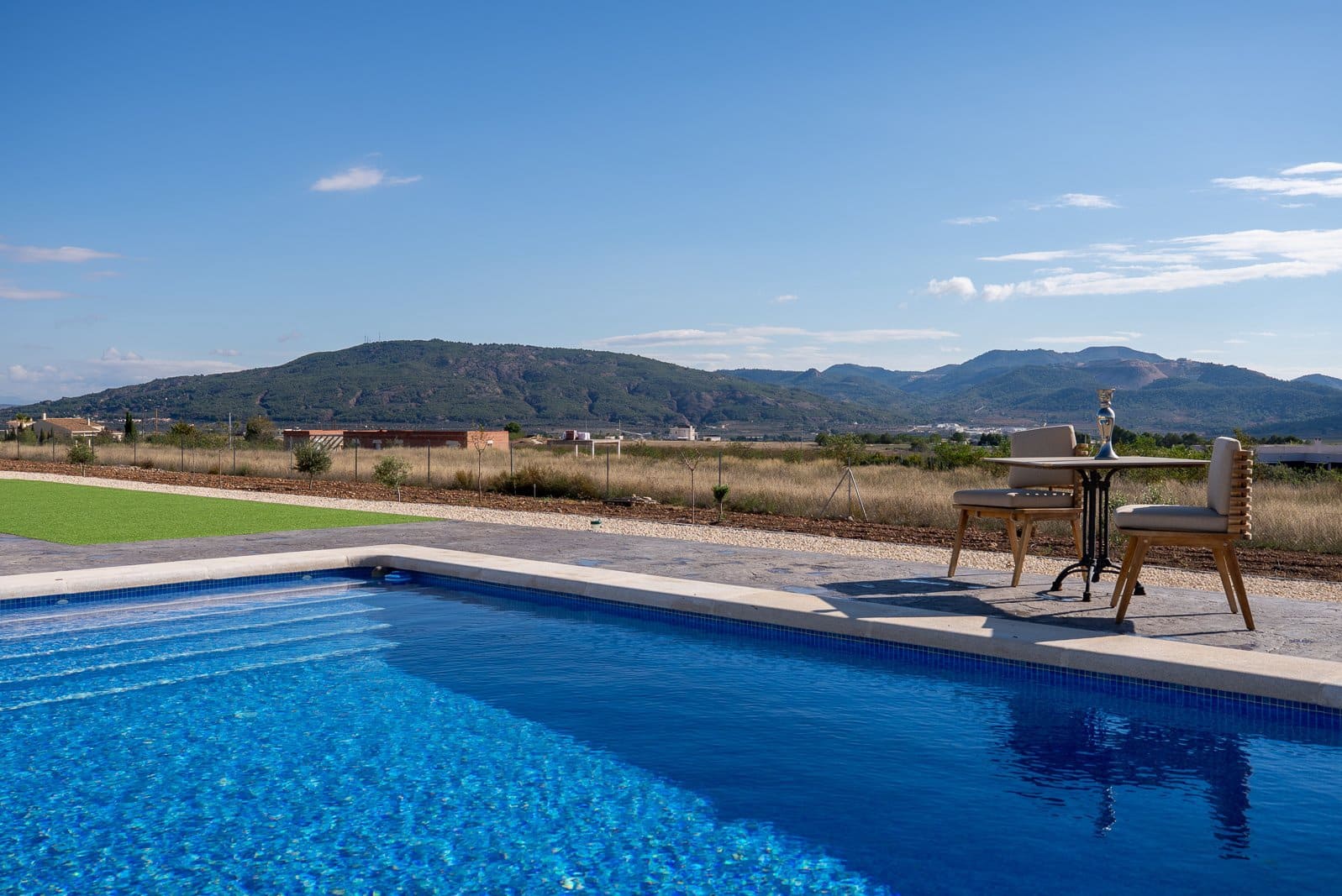 2 sovrum Villa till salu i Pinoso med pool garage - 389 000 € (Ref: 10169055)