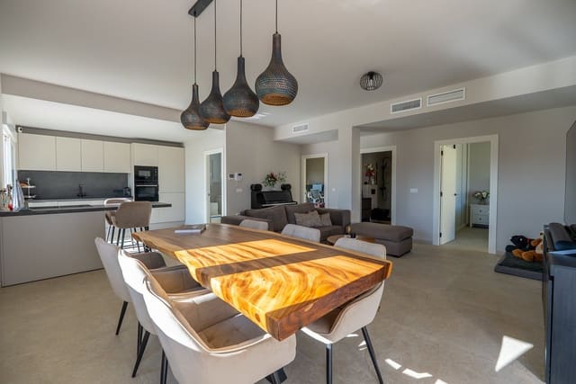 2 sovrum Villa till salu i Pinoso med pool garage - 389 000 € (Ref: 10169055)