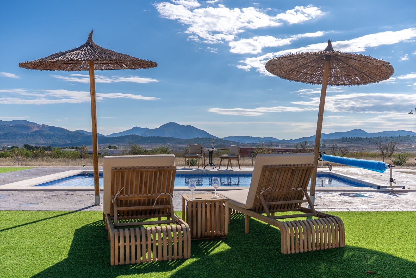 2 sovrum Villa till salu i Pinoso med pool garage - 389 000 € (Ref: 10169055)