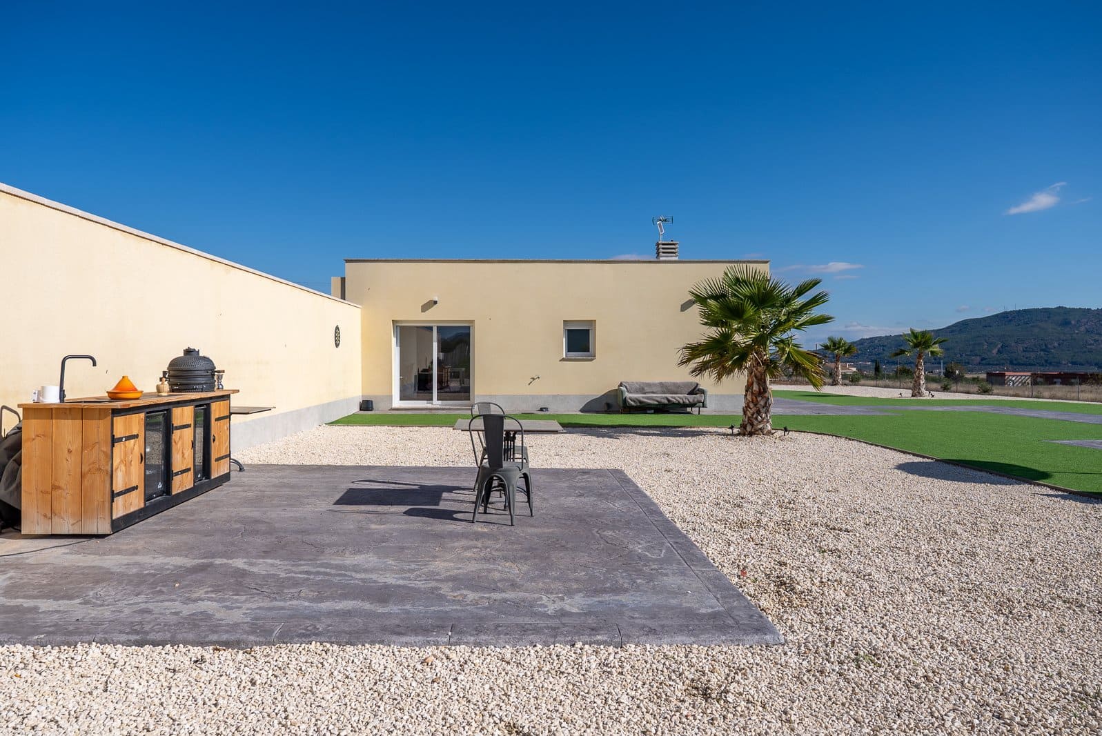 2 sovrum Villa till salu i Pinoso med pool garage - 389 000 € (Ref: 10169055)