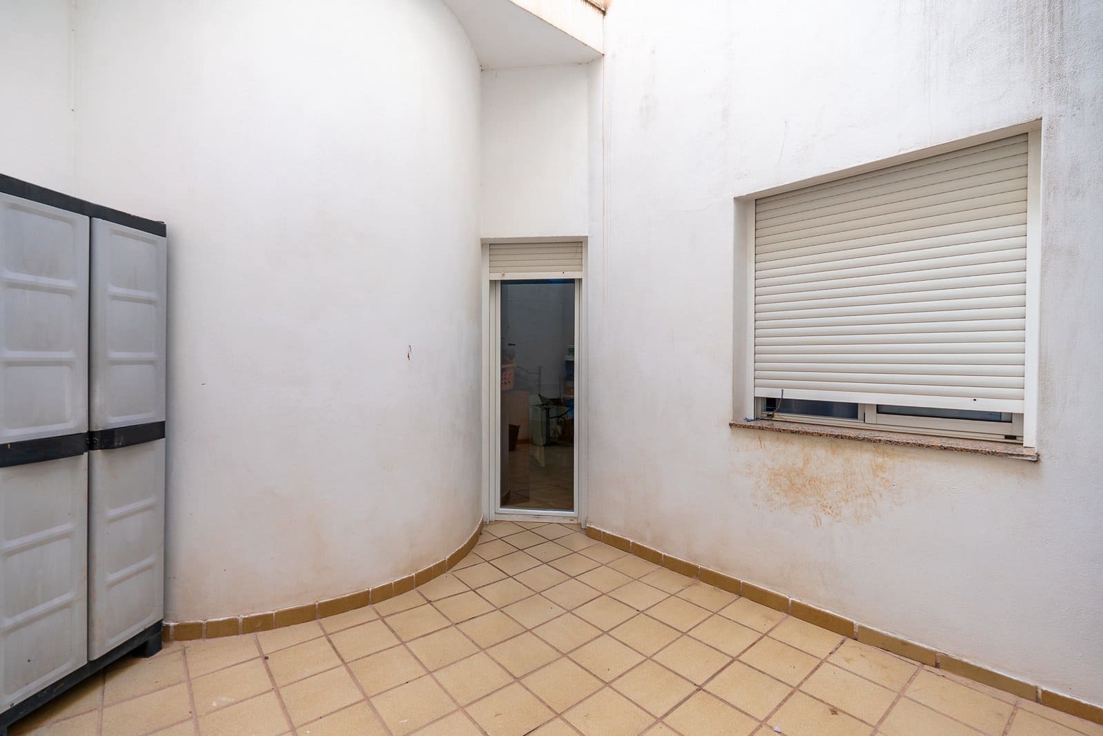 3 Zimmer Apartment zu verkaufen in Pinoso mit Pool Garage - 135.000 € (Ref: 10172966)
