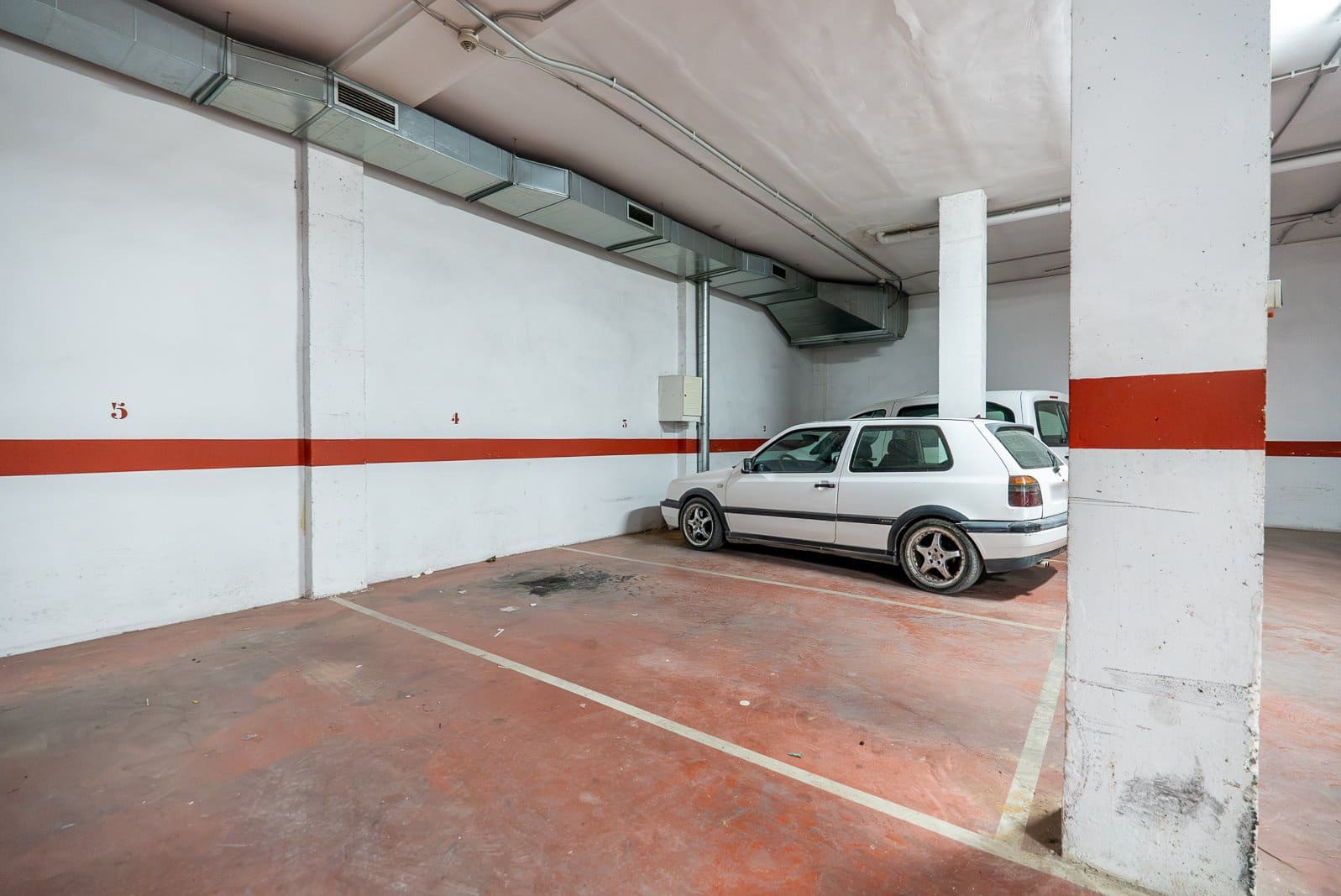 3 Zimmer Apartment zu verkaufen in Pinoso mit Pool Garage - 135.000 € (Ref: 10172966)