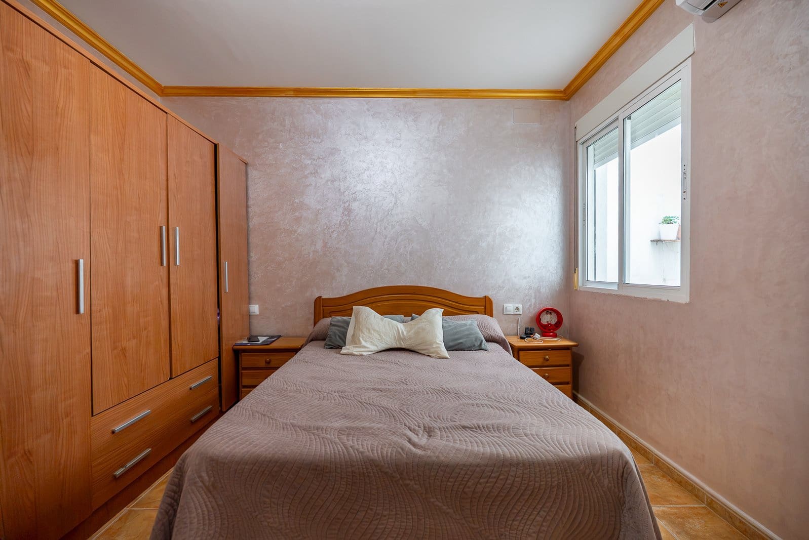 3 Zimmer Apartment zu verkaufen in Pinoso mit Pool Garage - 135.000 € (Ref: 10172966)
