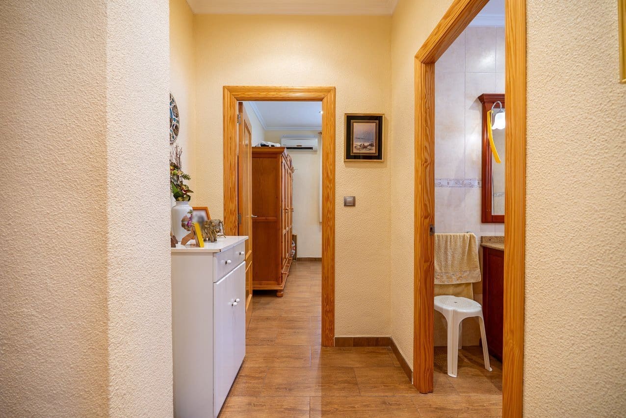 4 quarto Moradia para venda em Sax com piscina garagem - 425 000 € (Ref: 10175503)