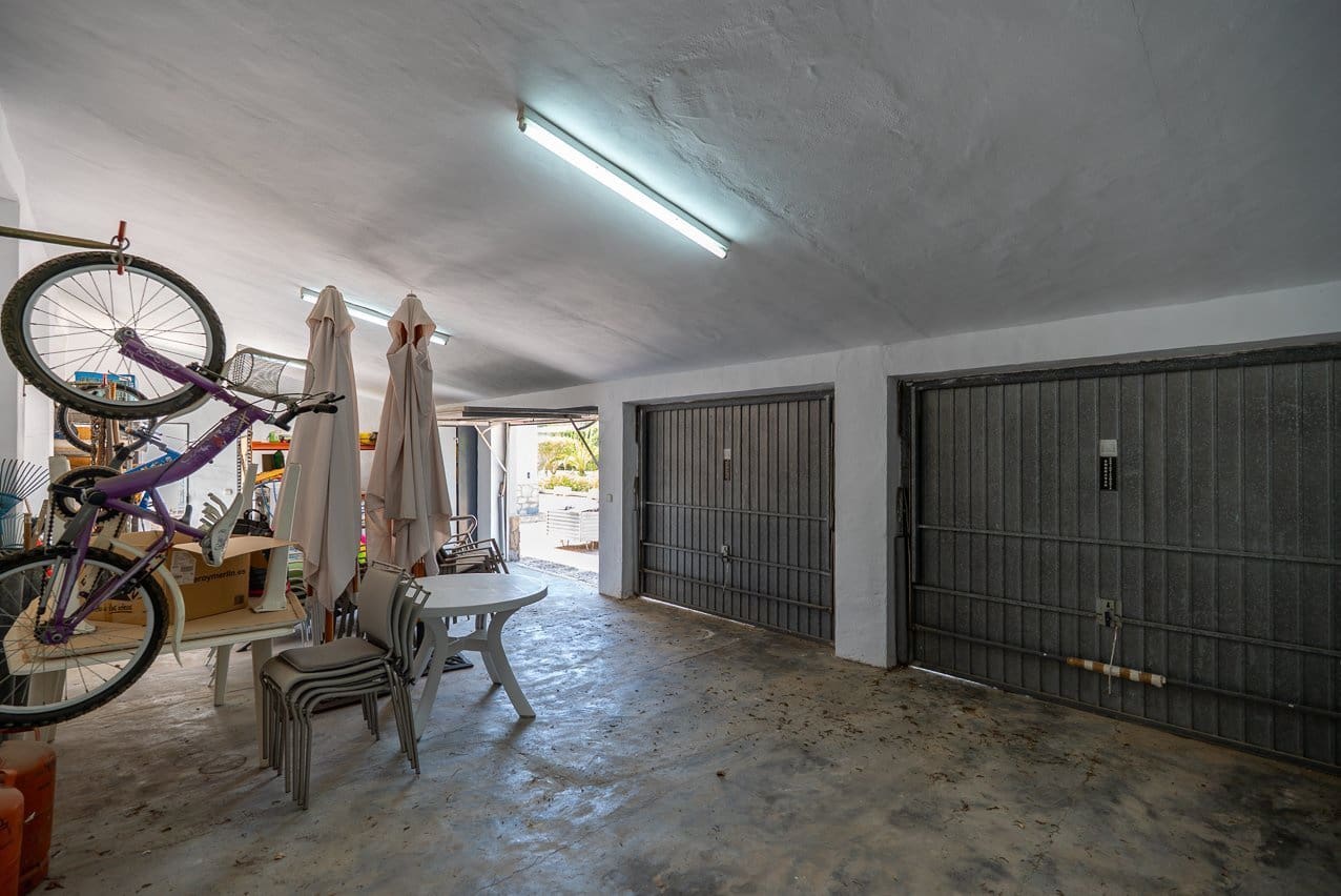 4 quarto Moradia para venda em Sax com piscina garagem - 425 000 € (Ref: 10175503)