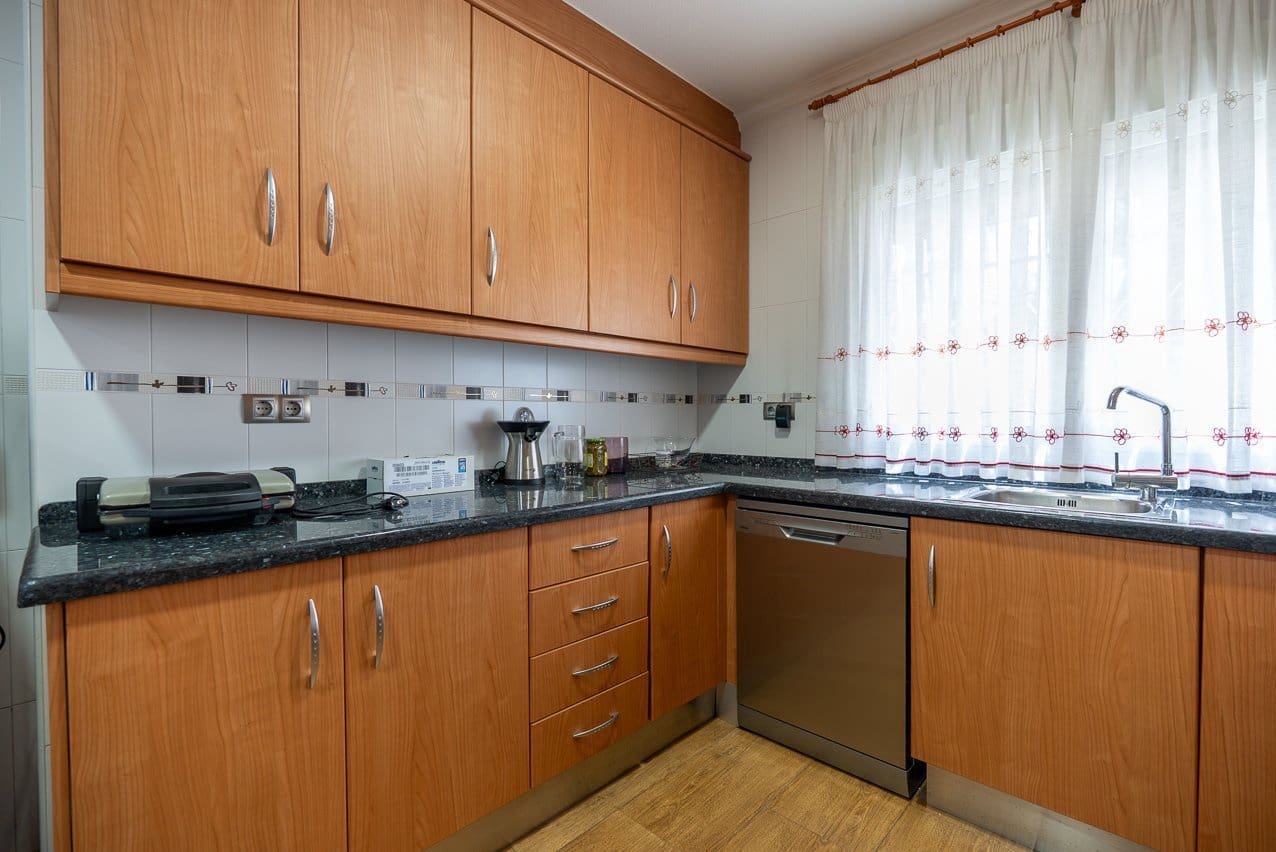4 quarto Moradia para venda em Sax com piscina garagem - 425 000 € (Ref: 10175503)