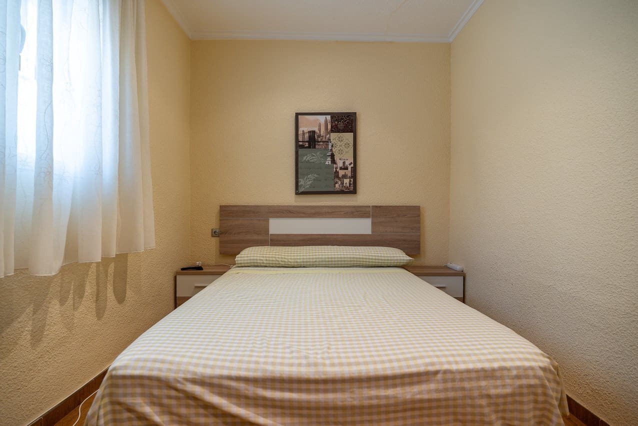 4 quarto Moradia para venda em Sax com piscina garagem - 425 000 € (Ref: 10175503)
