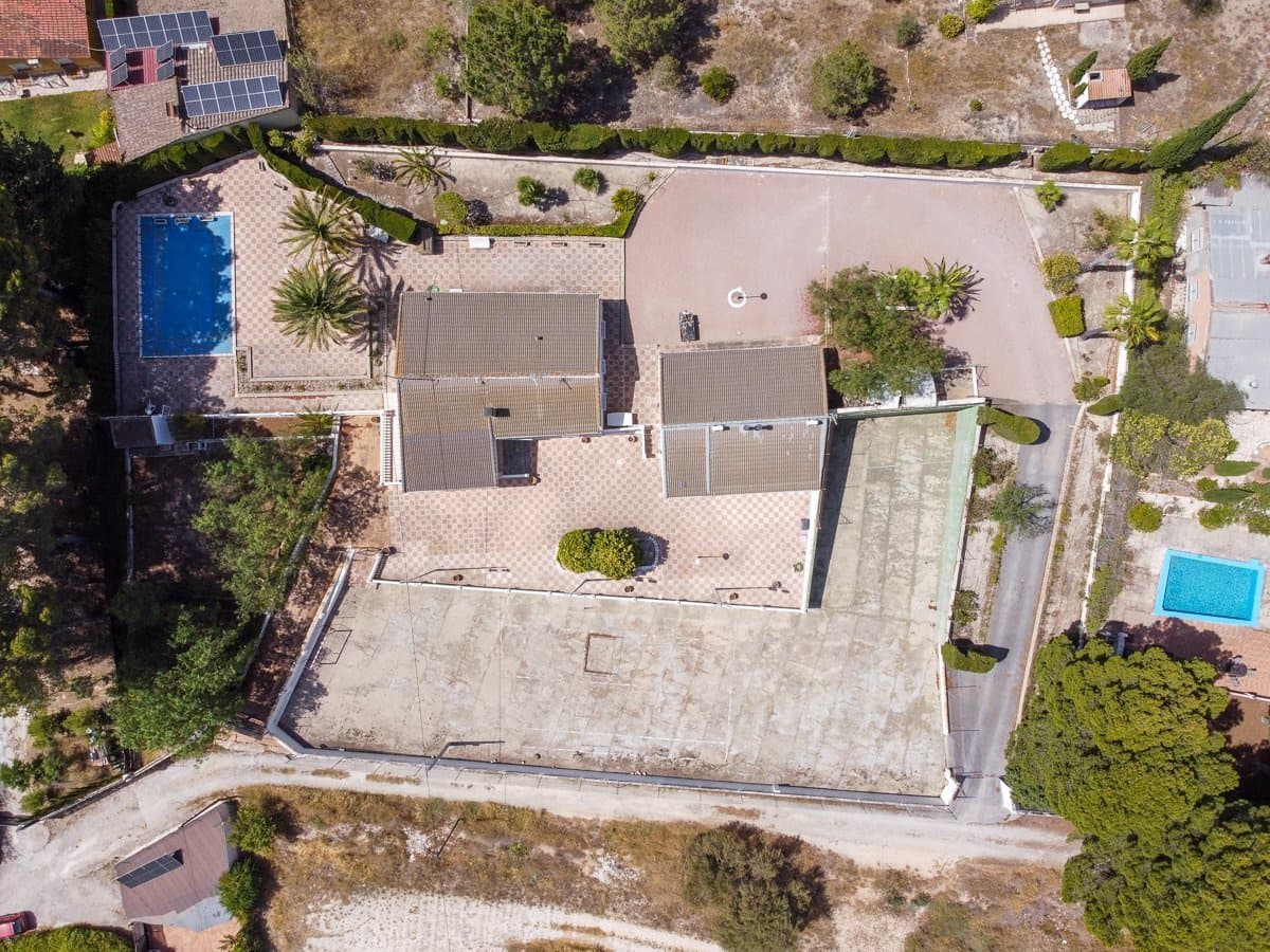 4 quarto Moradia para venda em Sax com piscina garagem - 425 000 € (Ref: 10175503)