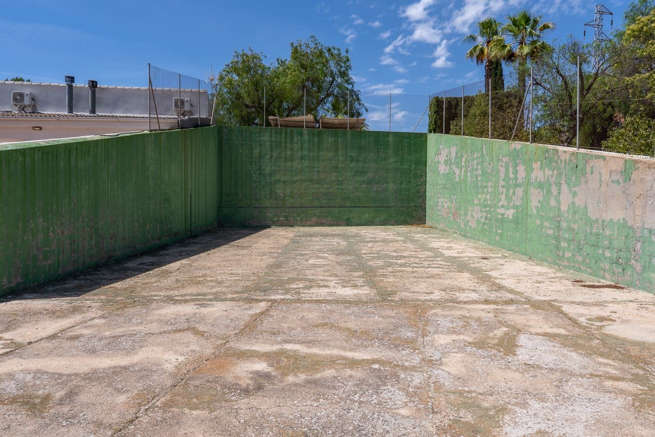 4 quarto Moradia para venda em Sax com piscina garagem - 425 000 € (Ref: 10175503)