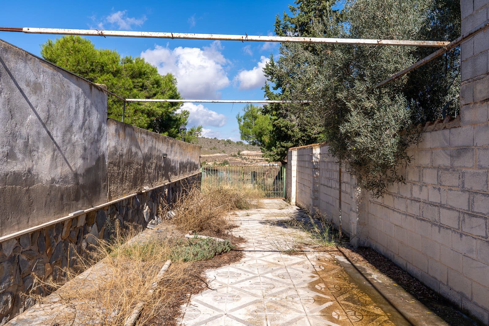 3 soveværelse Finca/Landehus til salg i Canada de la Lena med swimmingpool garage - € 69.950 (Ref: 10177690)