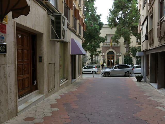 3 slaapkamer Appartement te koop in Monóvar / Monóver met zwembad - € 135.000 (Ref: 3184693)