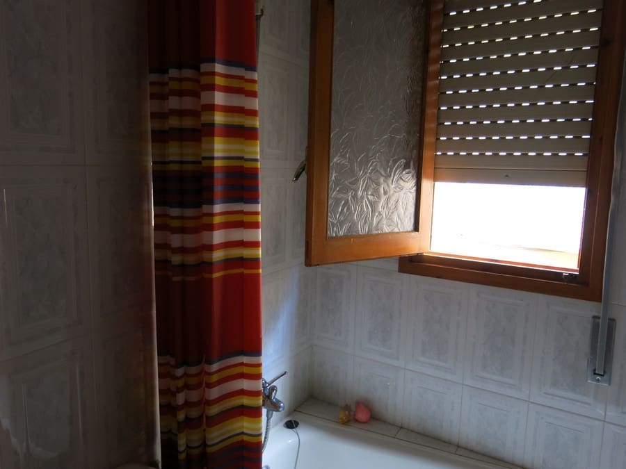 3 slaapkamer Appartement te koop in Monovar / Monover met zwembad - € 135.000 (Ref: 3184693)