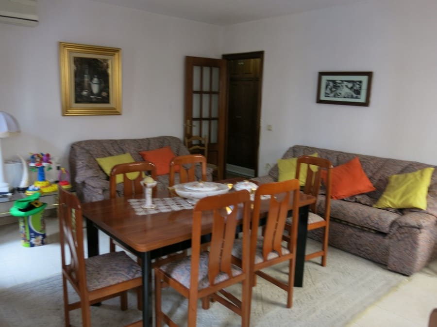 3 slaapkamer Appartement te koop in Monovar / Monover met zwembad - € 135.000 (Ref: 3184693)