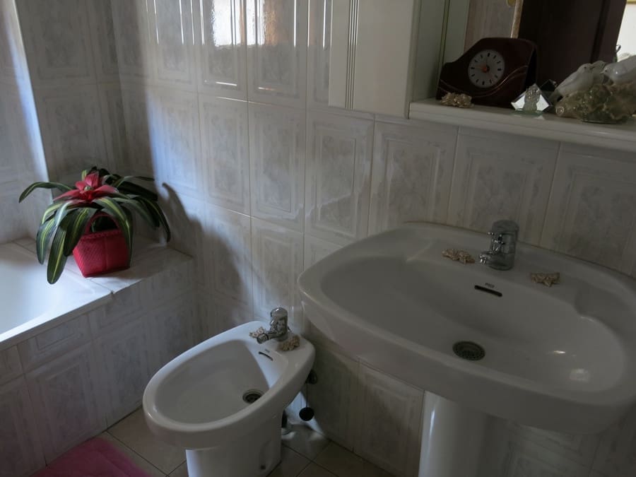 3 slaapkamer Appartement te koop in Monovar / Monover met zwembad - € 135.000 (Ref: 3184693)