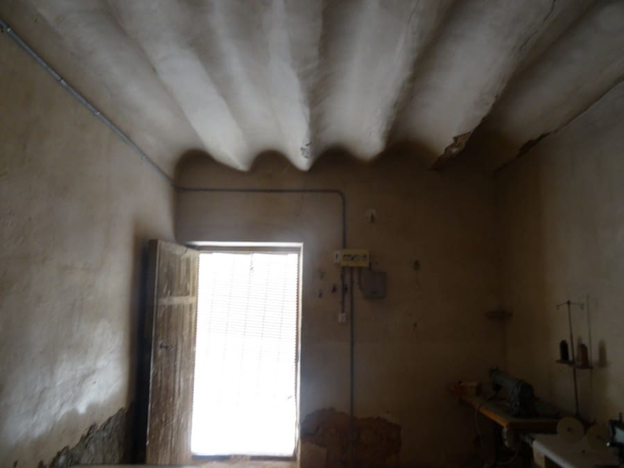 4 soverom Finca/Herregård til salgs i Pinoso med svømmebasseng - € 40 000 (Ref: 3190065)