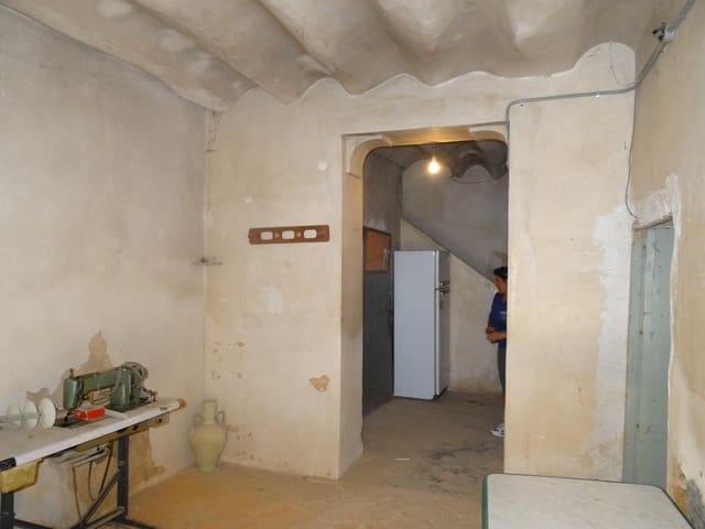 4 soverom Finca/Herregård til salgs i Pinoso med svømmebasseng - € 40 000 (Ref: 3190065)