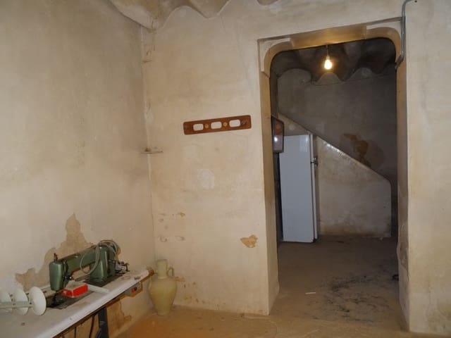 4 soverom Finca/Herregård til salgs i Pinoso med svømmebasseng - € 40 000 (Ref: 3190065)