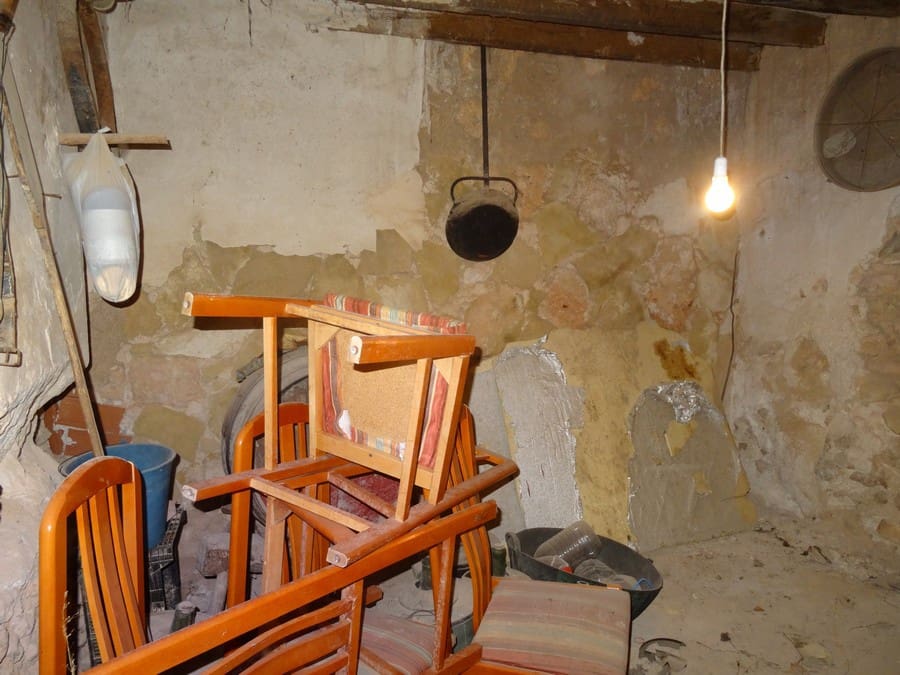 4 soverom Finca/Herregård til salgs i Pinoso med svømmebasseng - € 40 000 (Ref: 3190065)