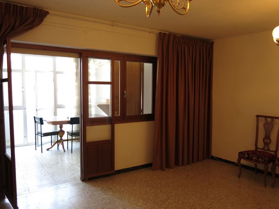 3 quarto Apartamento para venda em Pinoso com piscina - 150 000 € (Ref: 3221698)