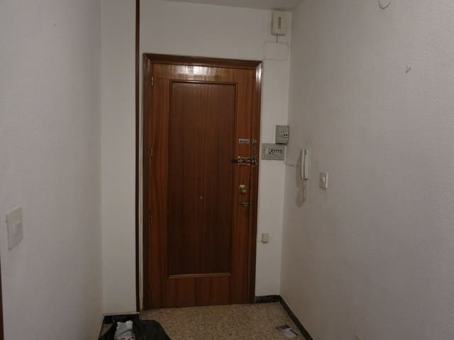 3 chambre Appartement à vendre à Pinoso avec piscine - 150 000 € (Ref: 3221698)