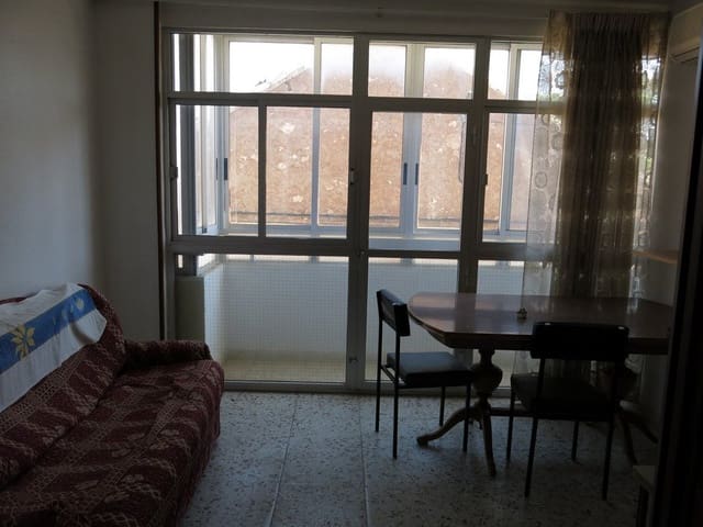 3 chambre Appartement à vendre à Pinoso avec piscine - 150 000 € (Ref: 3221698)
