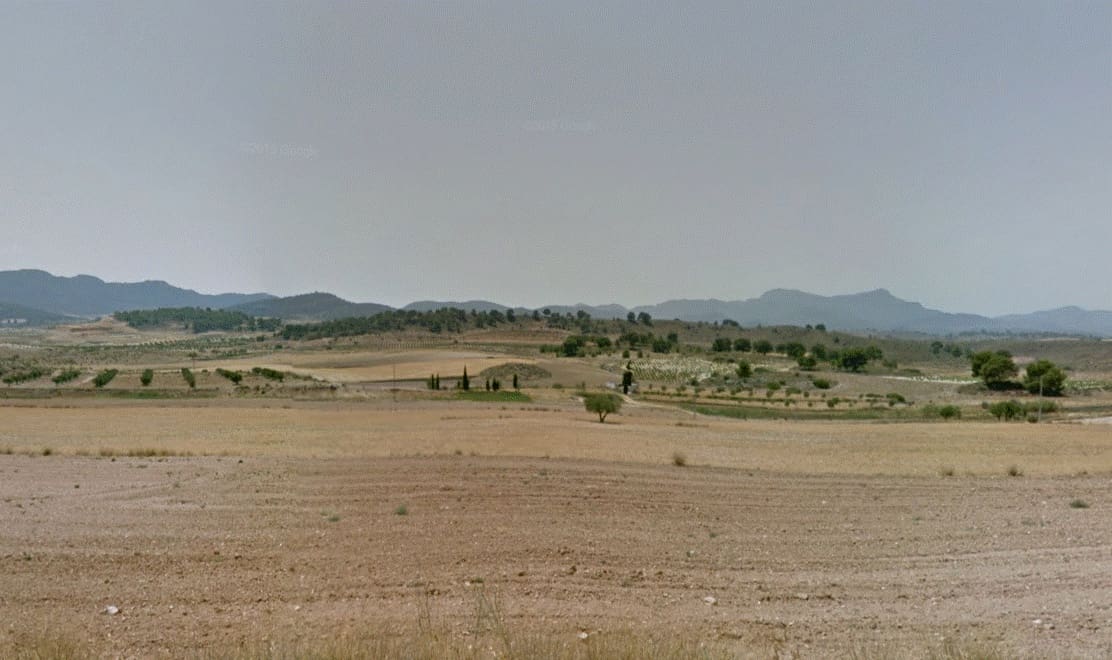 Teren niezagospodarowany na sprzedaż w Jumilla - 32 000 € (Ref: 3222365)