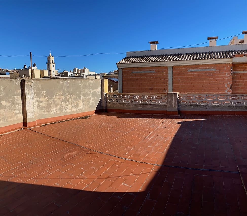 5 soverom Hus til salgs i Pinoso med svømmebasseng - € 105 000 (Ref: 3226543)