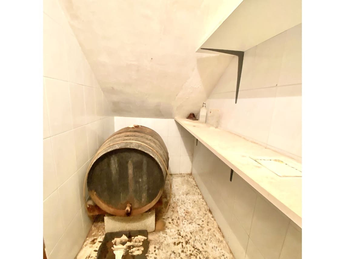 5 soverom Hus til salgs i Pinoso med svømmebasseng - € 105 000 (Ref: 3226543)