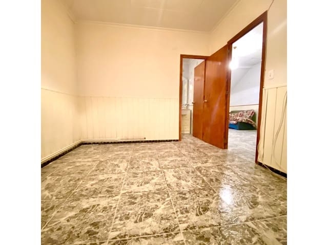 5 soverom Hus til salgs i Pinoso med svømmebasseng - € 105 000 (Ref: 3226543)