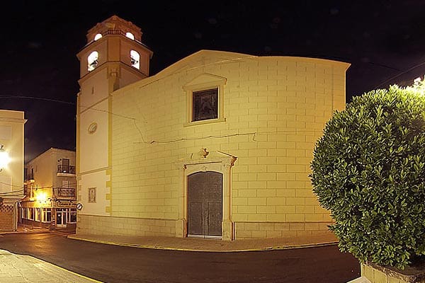 5 bedroom Villa for sale in Pinoso with pool - € 472,650 (Ref: 3240472)