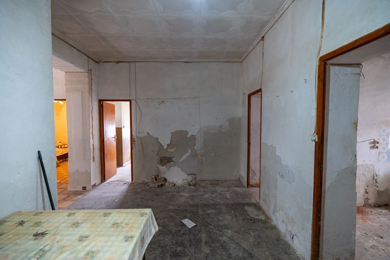 2 soveværelse Finca/Landehus til salg i Pinoso med swimmingpool - € 59.950 (Ref: 3260870)