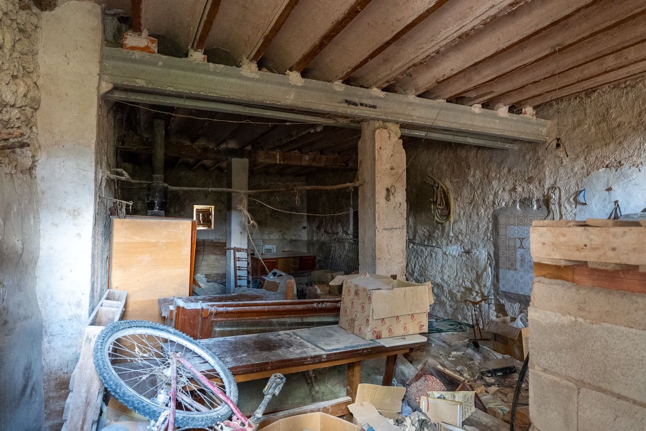 2 soveværelse Finca/Landehus til salg i Pinoso med swimmingpool - € 59.950 (Ref: 3260870)