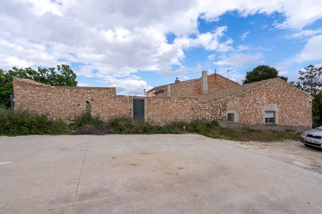 2 bedroom Finca/Country House for sale in Pinoso with pool - € 59,950 (Ref: 3260870)