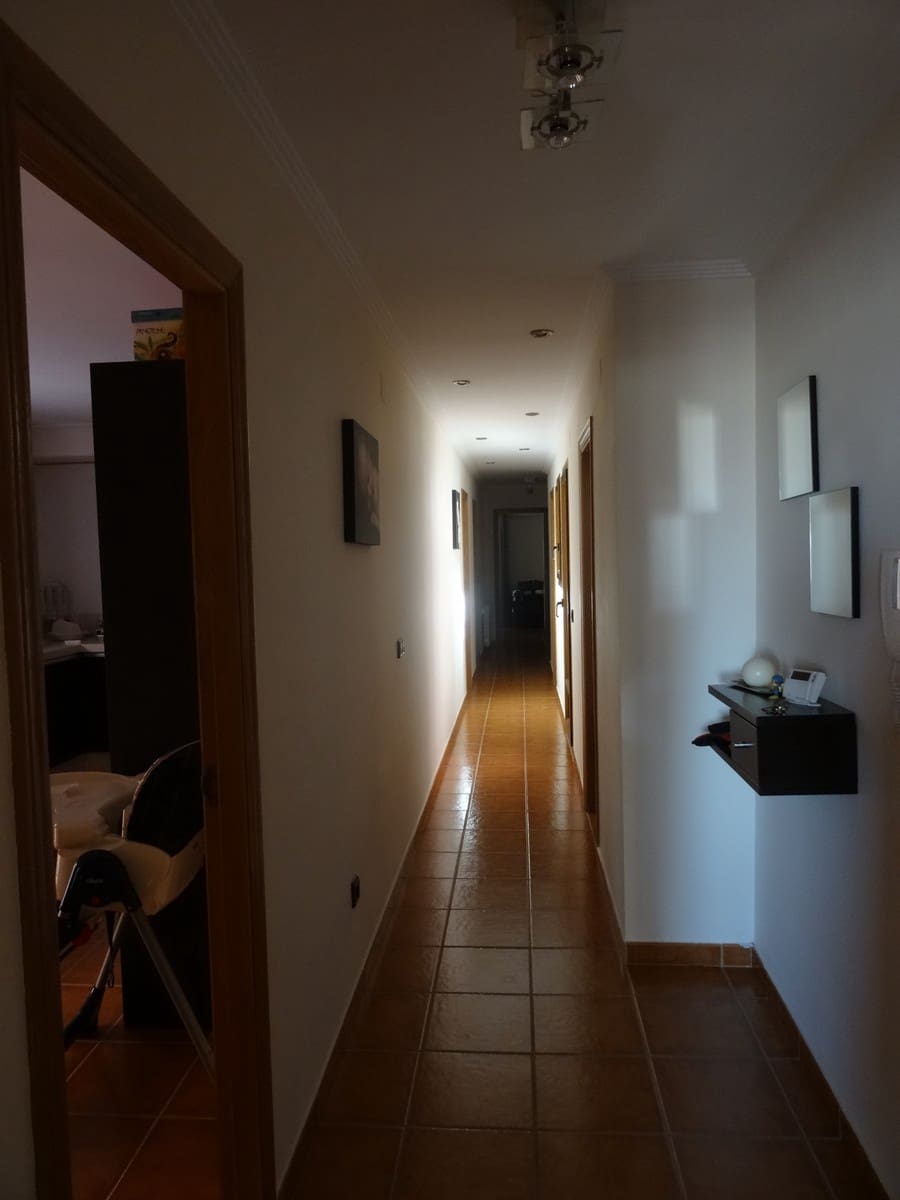 3 bedroom Townhouse for sale in Pinoso with pool - € 290,000 (Ref: 3263903)