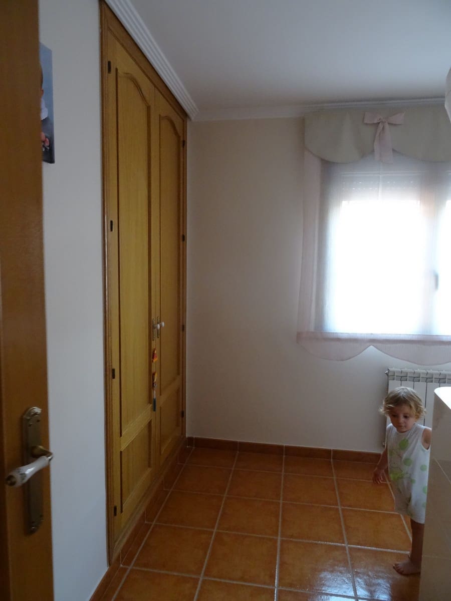 3 bedroom Townhouse for sale in Pinoso with pool - € 290,000 (Ref: 3263903)