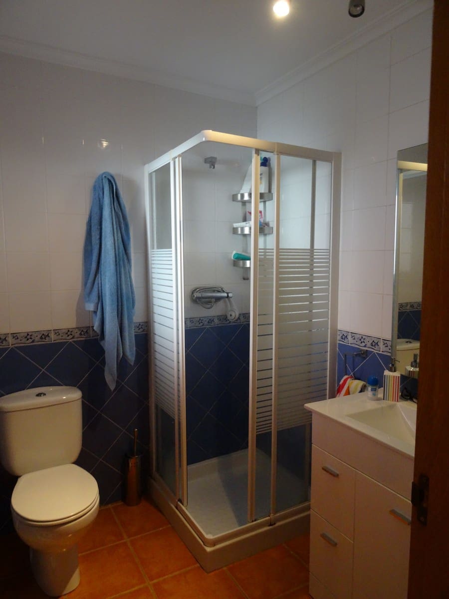 3 bedroom Townhouse for sale in Pinoso with pool - € 290,000 (Ref: 3263903)