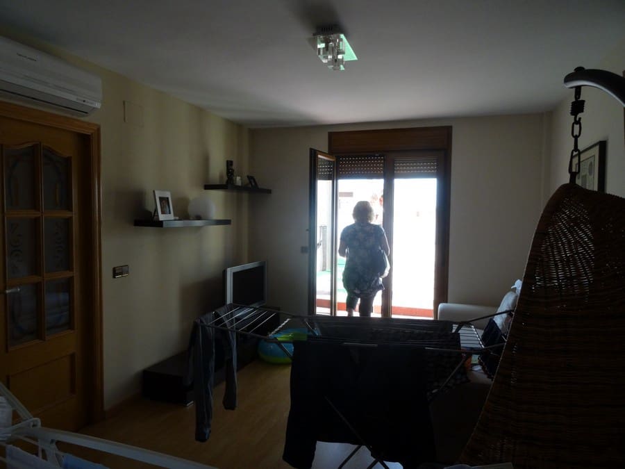 3 bedroom Townhouse for sale in Pinoso with pool - € 290,000 (Ref: 3263903)